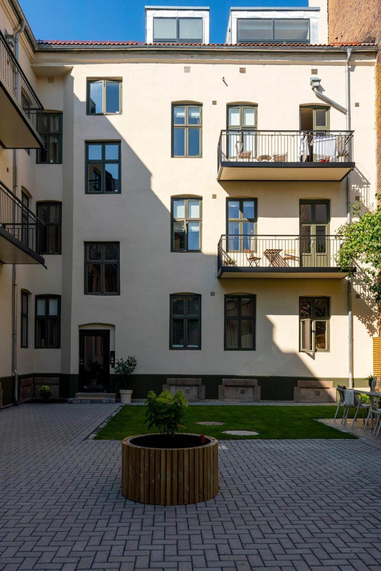 Dinbnb Apartments Gruenerlokka I 2-Bedroom With Double Queen Room & Balcony Oslo Buitenkant foto